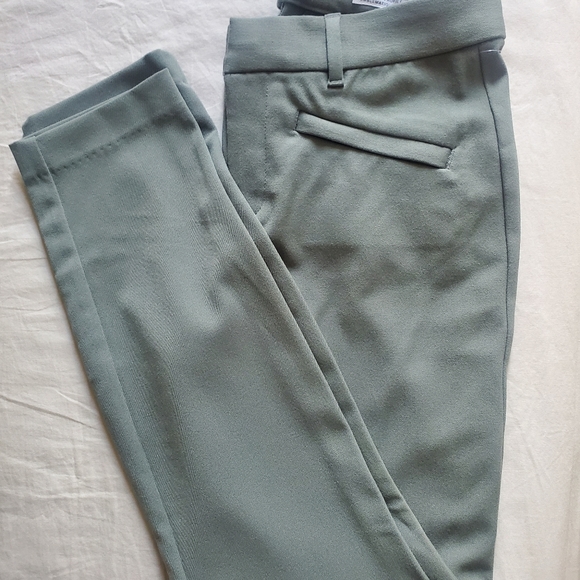 GAP Skinny Ankle Pants - Picture 2 of 5